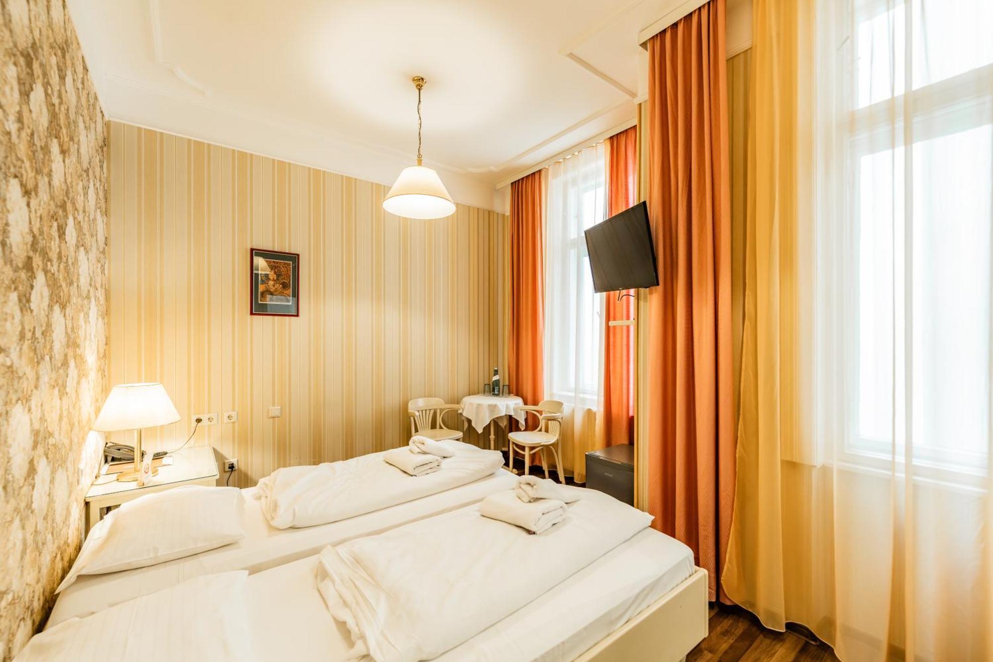 Hotel Pension Baronesse Βιέννη Εξωτερικό φωτογραφία