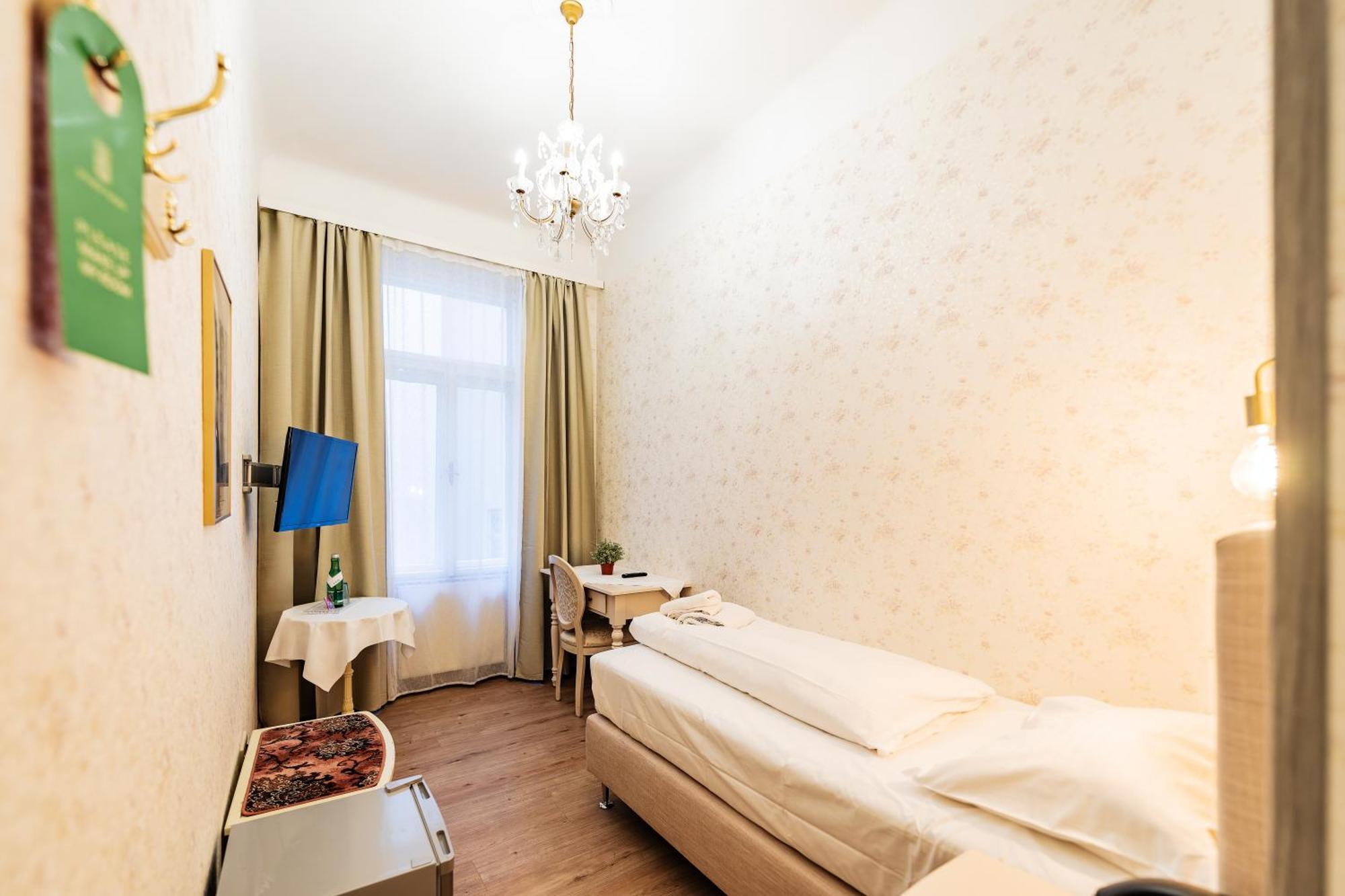 Hotel Pension Baronesse Βιέννη Εξωτερικό φωτογραφία