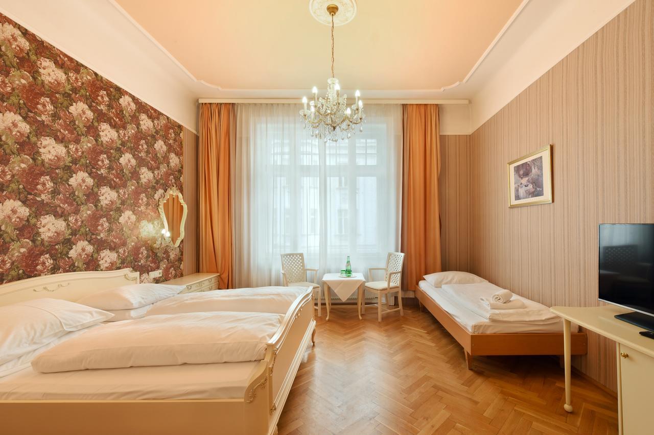 Hotel Pension Baronesse Βιέννη Εξωτερικό φωτογραφία